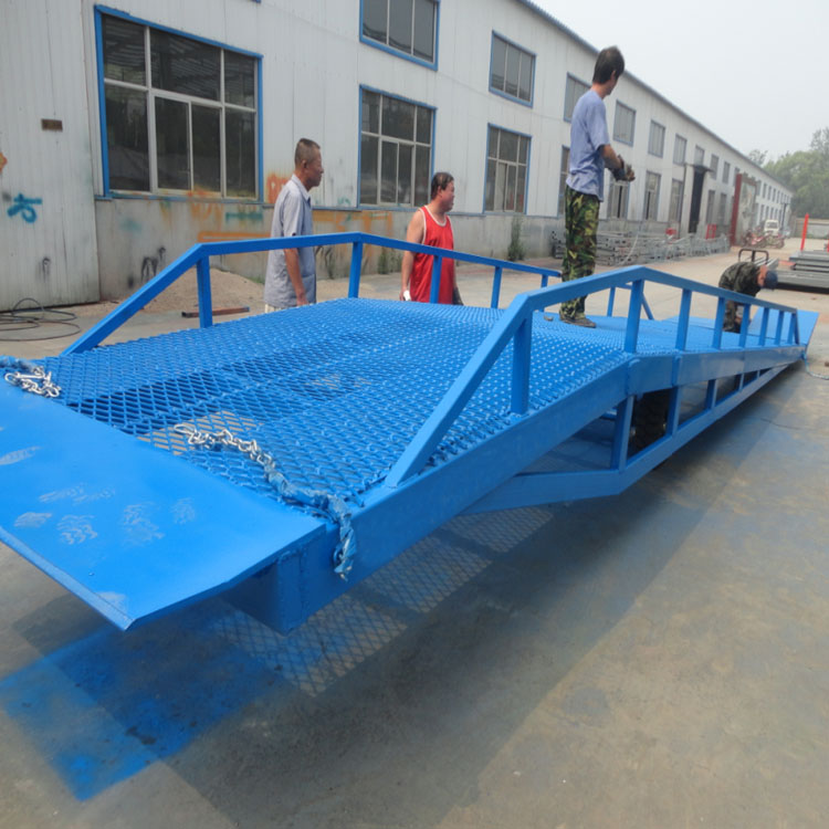 1454057795841701.jpg 升降機