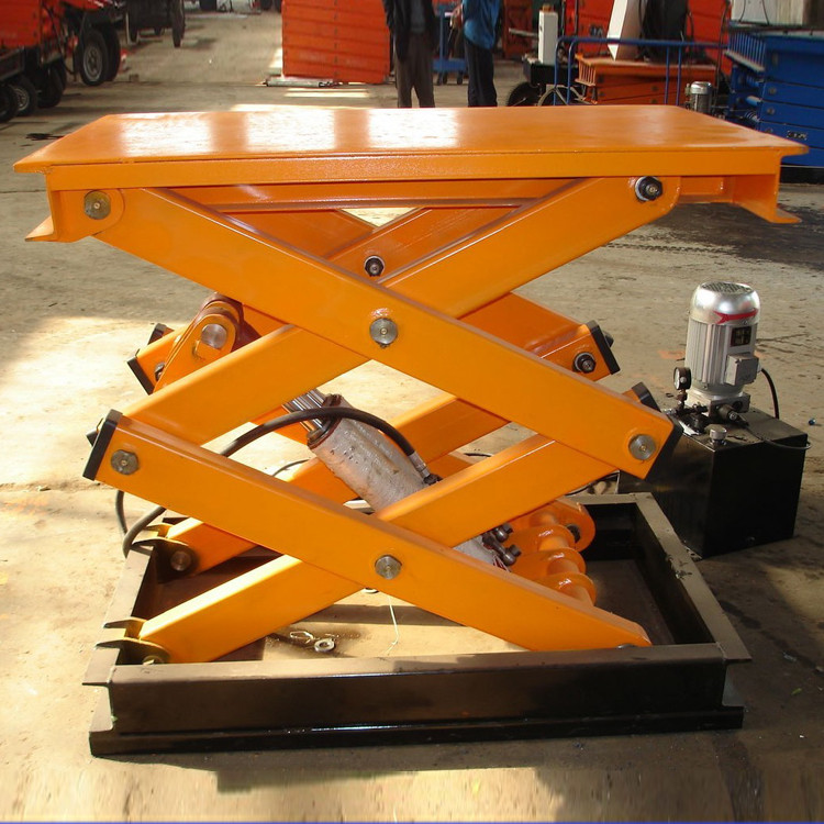 固定剪叉式升降平臺.jpg 固定剪叉式升降平臺.jpg