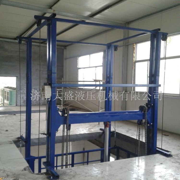 1457941101974024.jpg 升降機(jī)