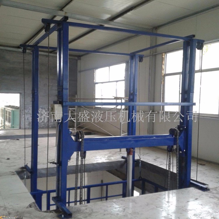 導(dǎo)軌式升降貨梯 導(dǎo)軌式升降貨梯