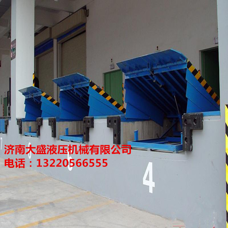 1492482591761400.jpg 升降機